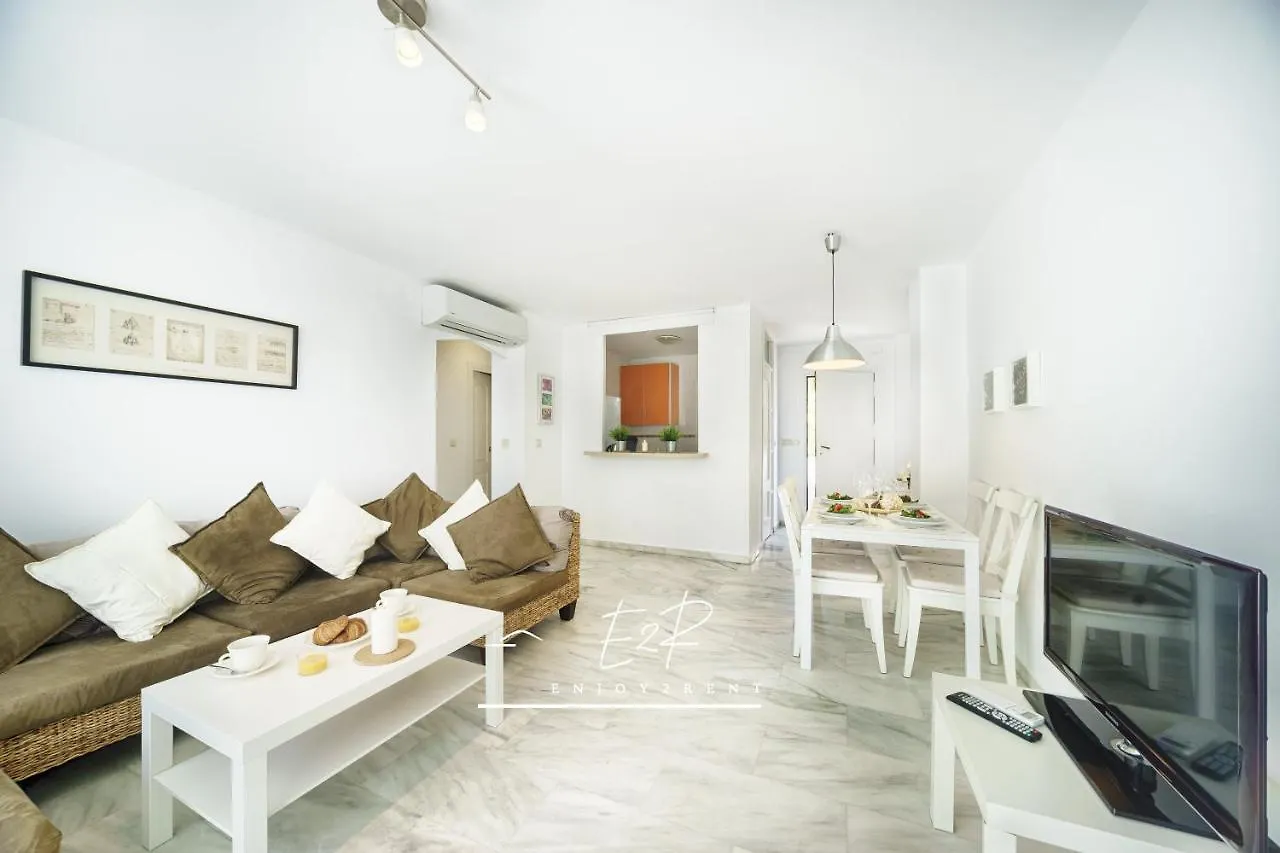 Enjoy2Rent Fantastic Apartment, Lunamar Marbella Spain