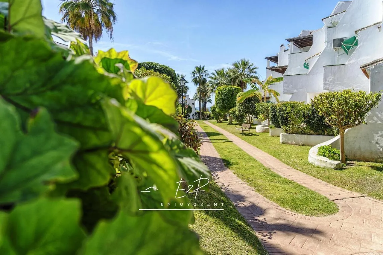 Enjoy2Rent Fantastic Apartment, Lunamar Marbella